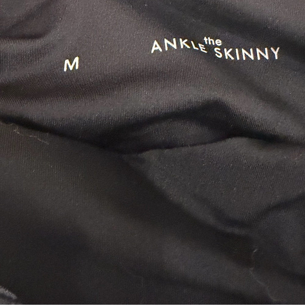 Maternity pants bundle - image 5